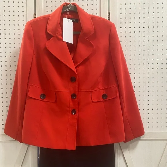 Kasper Women's Vibrant Red Blazer - Picture 3 of 4